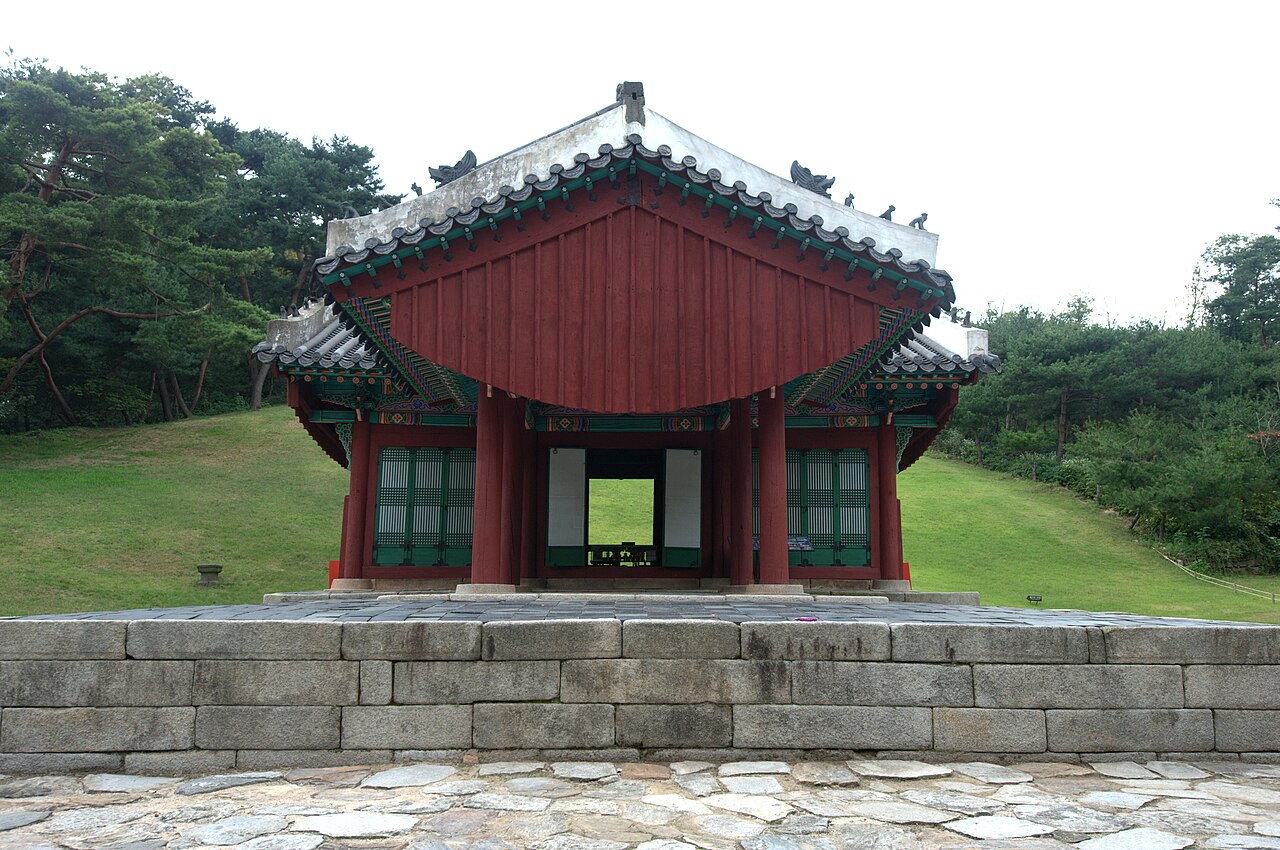 정릉 전경