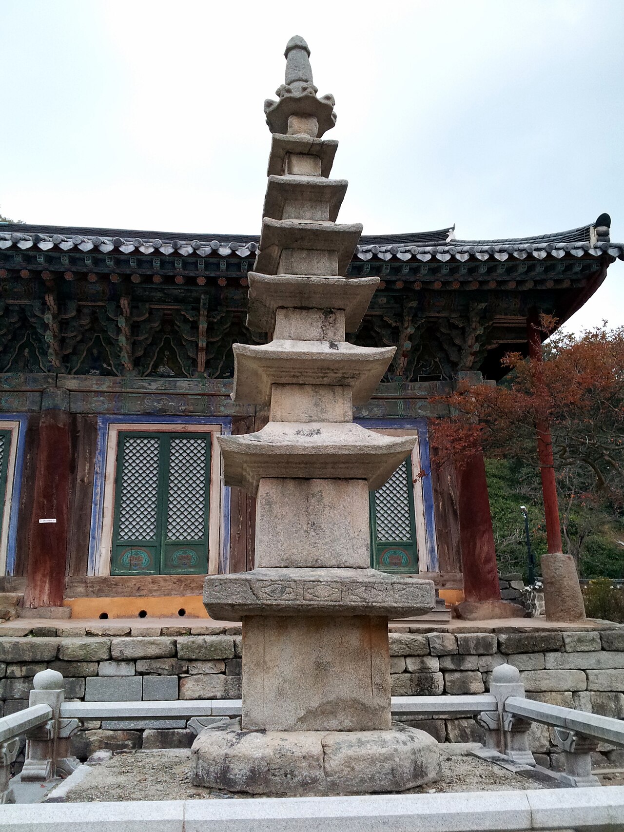 고창 선운사 육층석탑 전경
