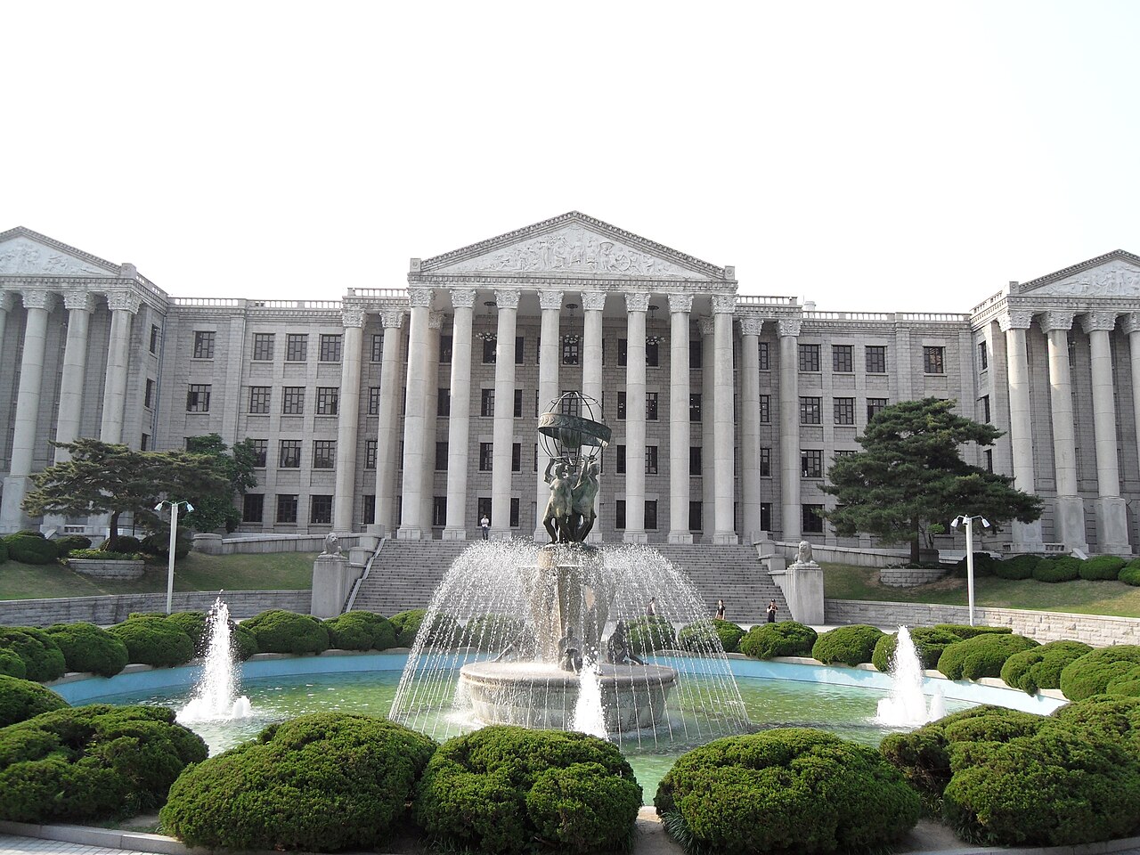경희대학교 전경